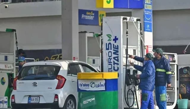 PM Sharif reviews country’s petroleum reserves, says no shortage