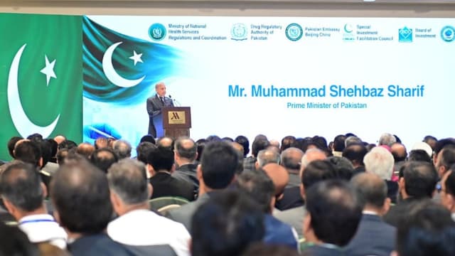 Pakistan, China sign $440mn pharma deals at Islamabad conference