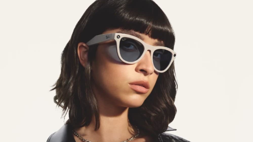 Europe eyes battle over 'pervert' AI glasses