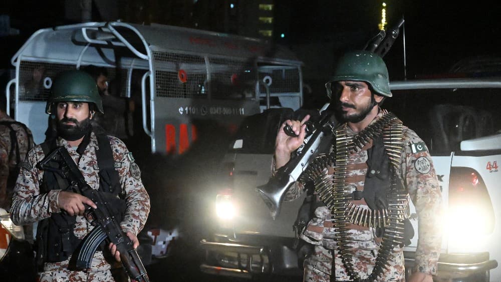 Three martyred as terrorist attack on Rangers facility in Karachi foiled: Military