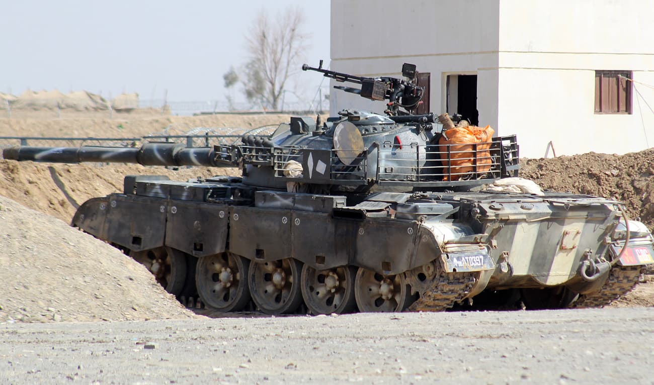 A Pakistani army tank stands at the Pakistan-Afghanistan border in Chaman, Balochistan province on March 4, 2026, amidst the ongoing clashes between the two countries. (Photo: AFP/File)