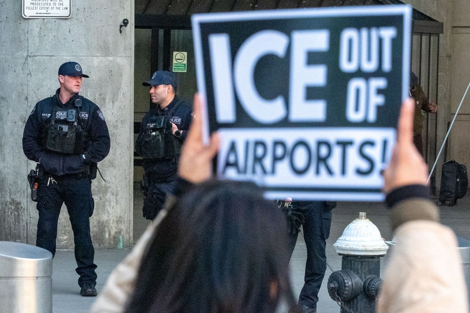 ICE-Agents-AFP