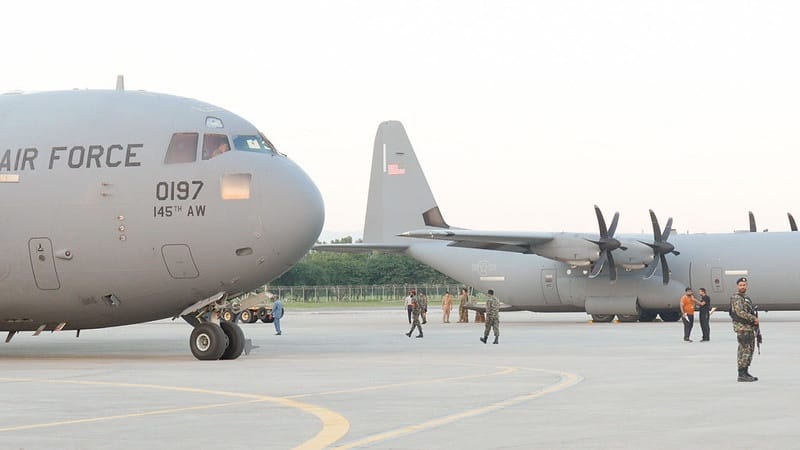 U.S. military aircraft delivers essential supplies for flood relief