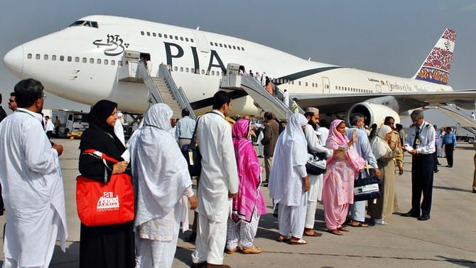 Over 115,000 Pakistani Hajj pilgrims to return via 450 flights