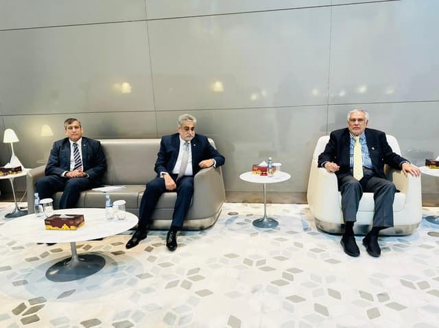 Ishaq Dar, Arab Islamic summit, OIC