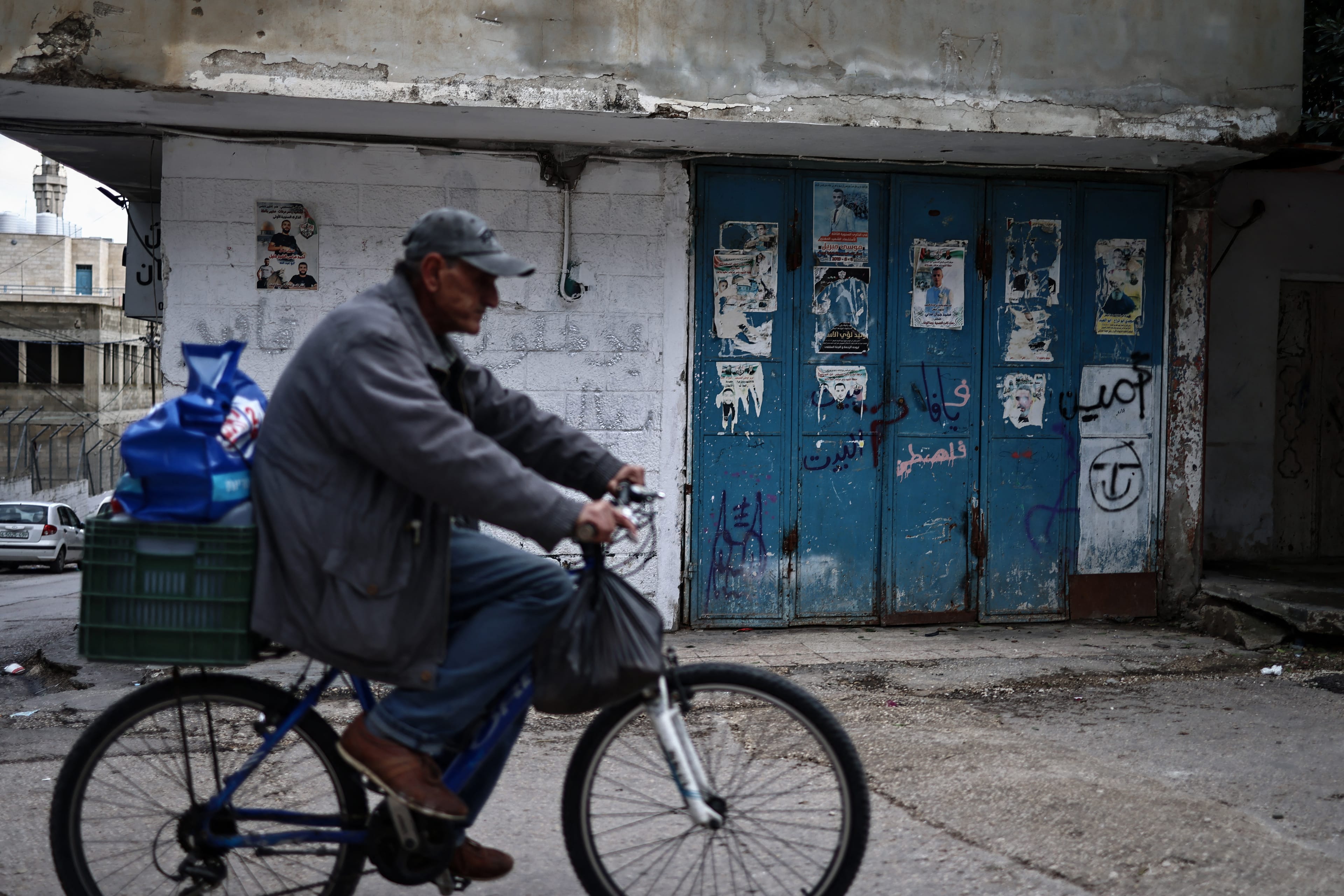 Israel warns will suspend several aid groups operating in Gaza