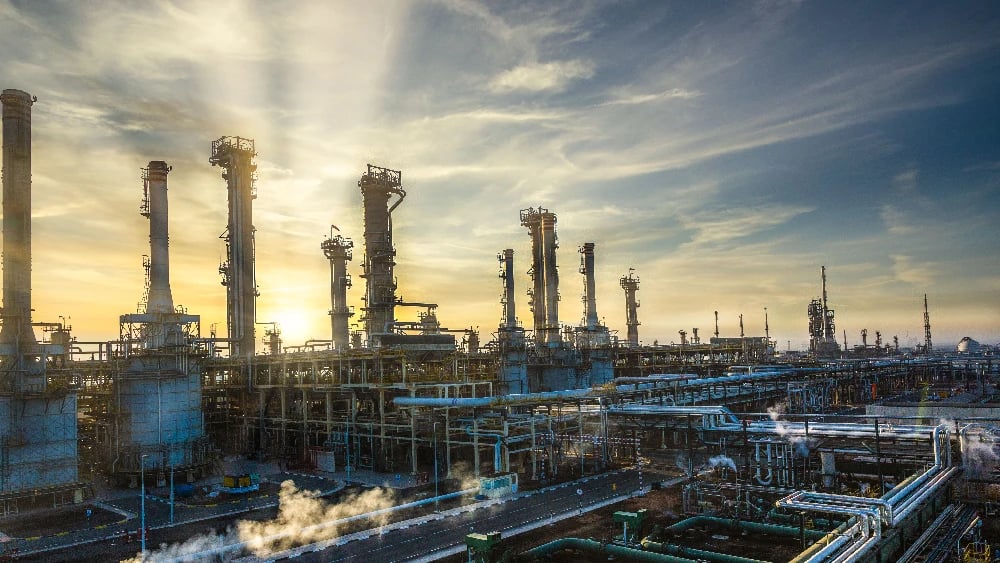 ADNOC refinery site in Ruwais, UAE. (File photo: Wikimedia Commons)