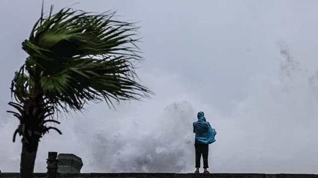 Nearly 2 million people flee in China as typhoon lashes Taiwan, Japan islands