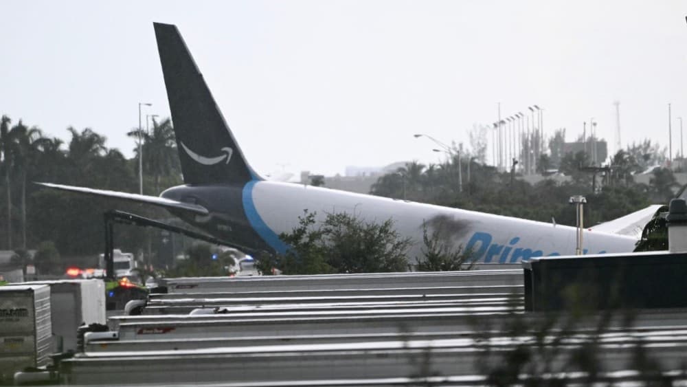 Five dead, five injured after Amazon cargo plane overshoots Miami runway