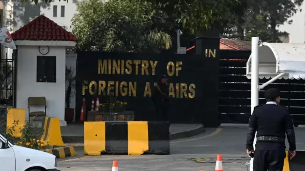 Pakistan condemns Indian defense minister's remarks on Kashmir