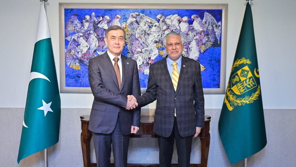 Deputy Prime Minister/Foreign Minister Senator Mohammad Ishaq Dar today received the Secretary-General of the Shanghai Cooperation Organization (SCO), Nurlan Yermekbayev. (Photo: MOFA)