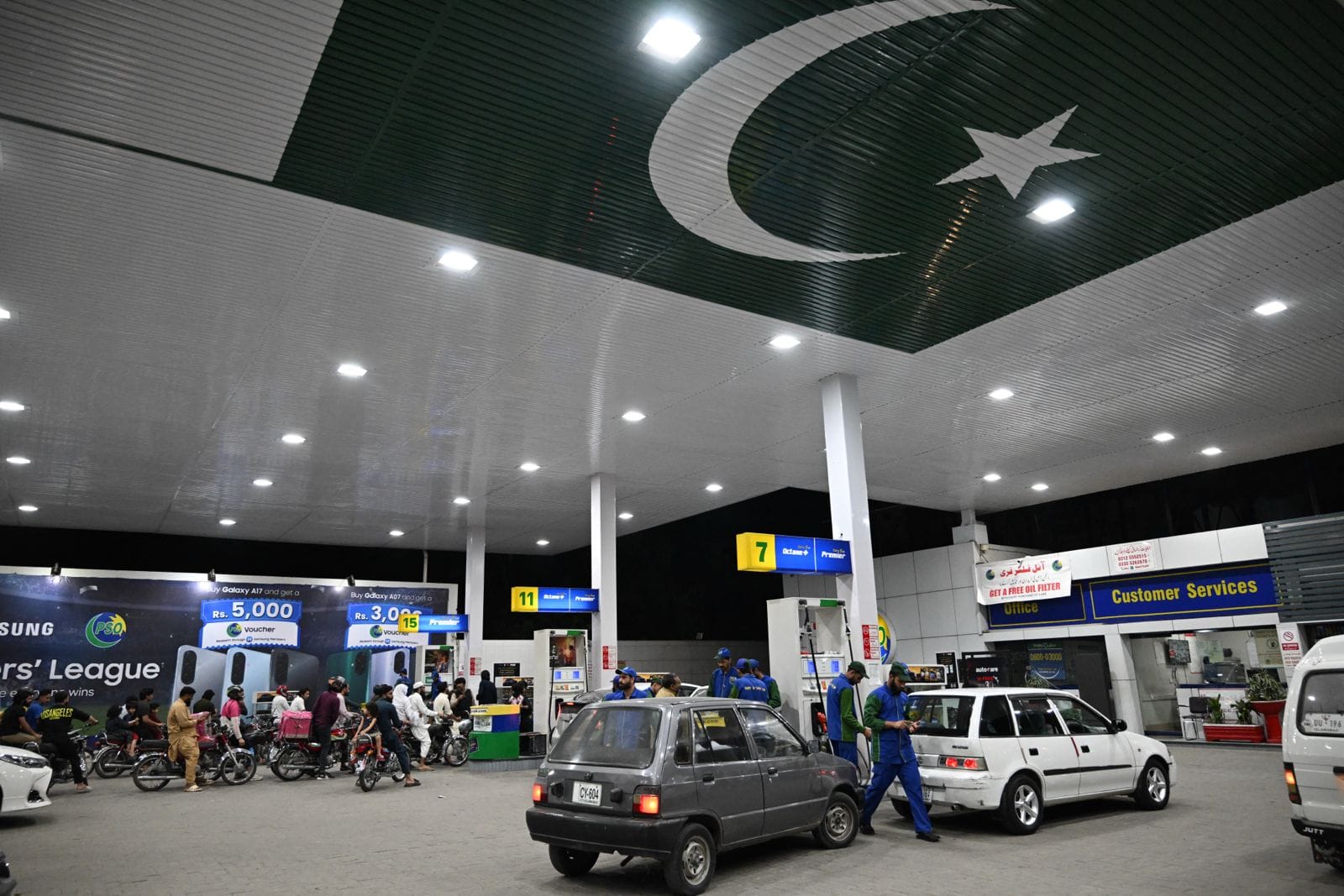 Pakistan cuts fuel prices as oil markets stabilize after Islamabad MoU