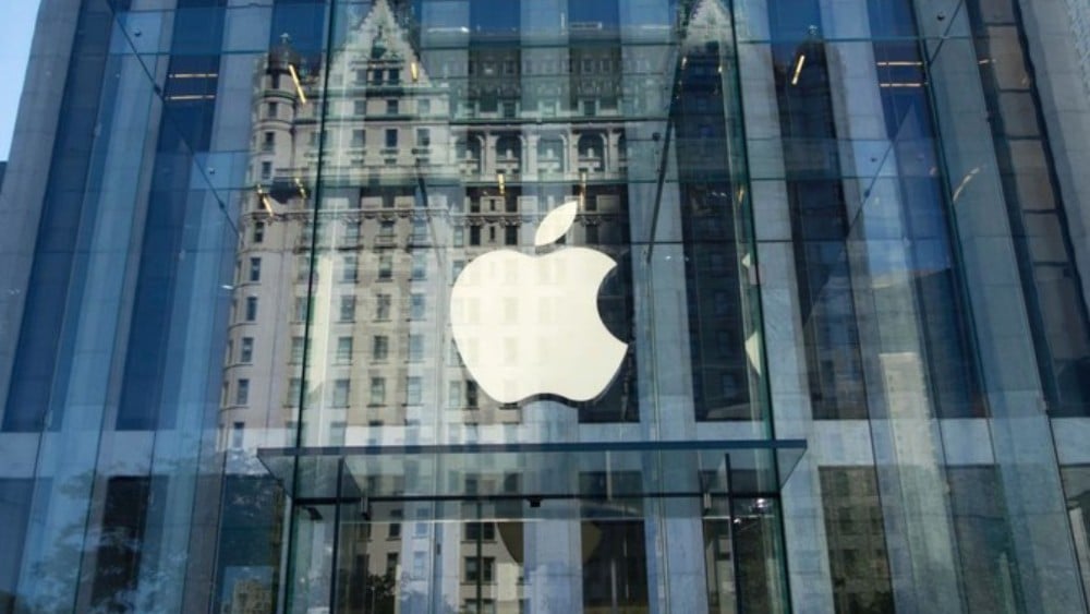Apple beats expectations on strong iPhone sales