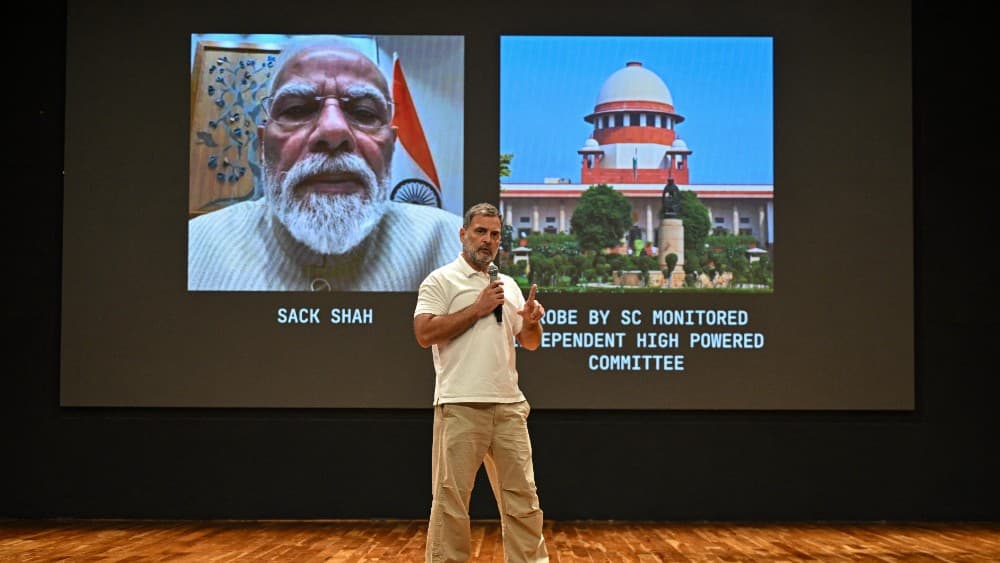 India's lower house of parliament approved a bill on July 29 that would toughen penalties for leaking exam papers, after youth-led protests calling for sweeping reforms forced the education minister to resign. (Photo: AFP)