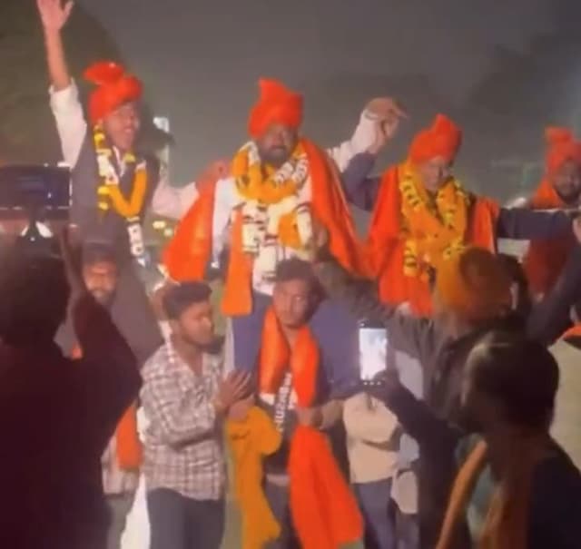 In India, right-wing Hindu militants celebrated after bail in Christmas vandalism case