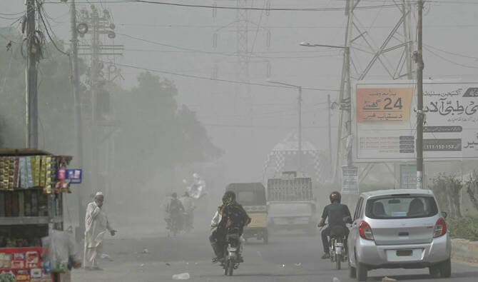 How extreme heat is fueling deadly dust storms in Sindh