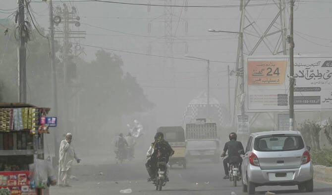 How extreme heat is fueling deadly dust storms in Sindh