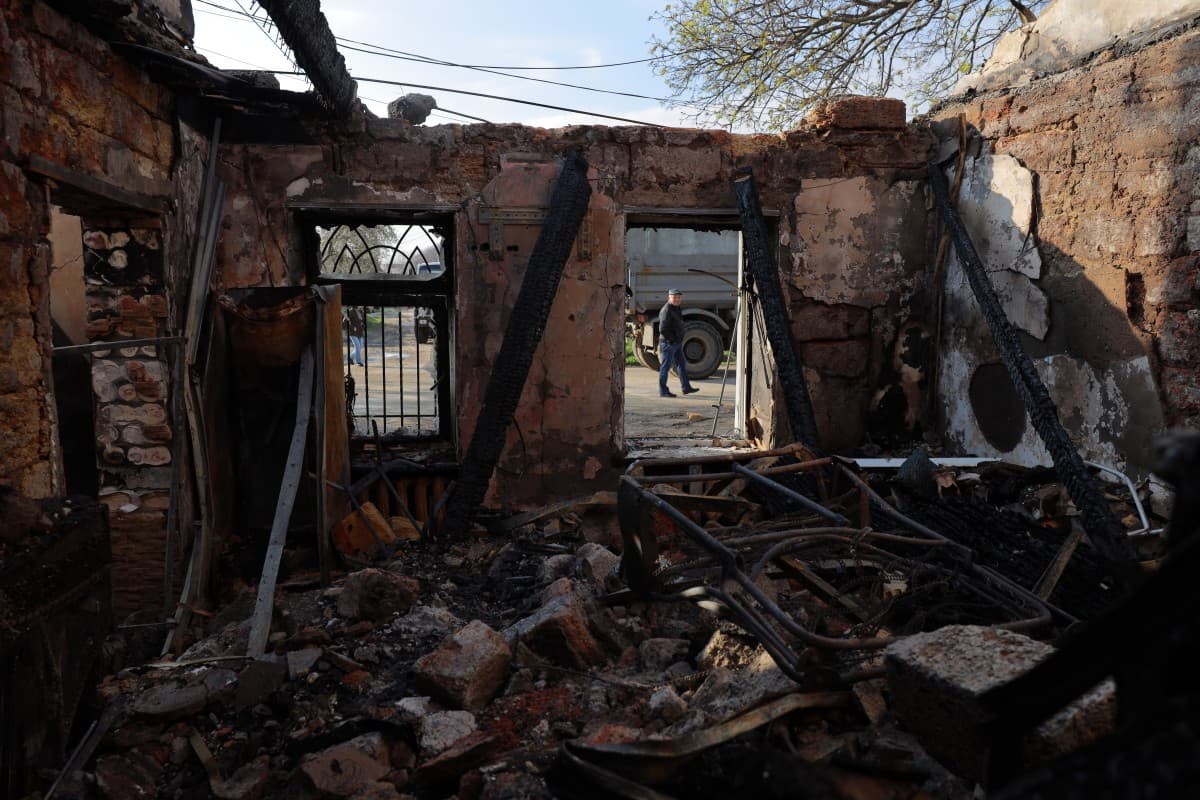 Ukraine reports 469 Easter truce violations