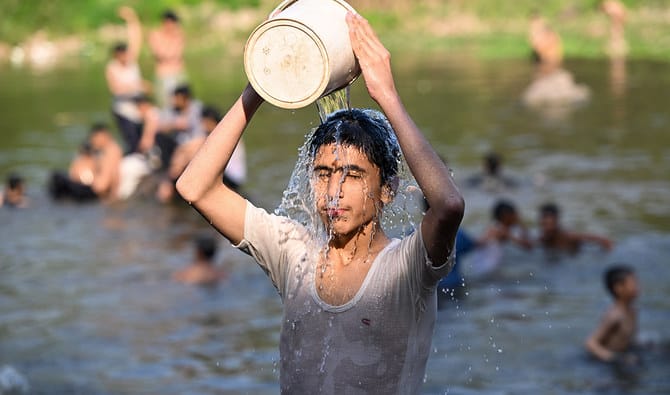 Khyber Pakhtunkhwa braces for scorching heat as temperatures near 47°C