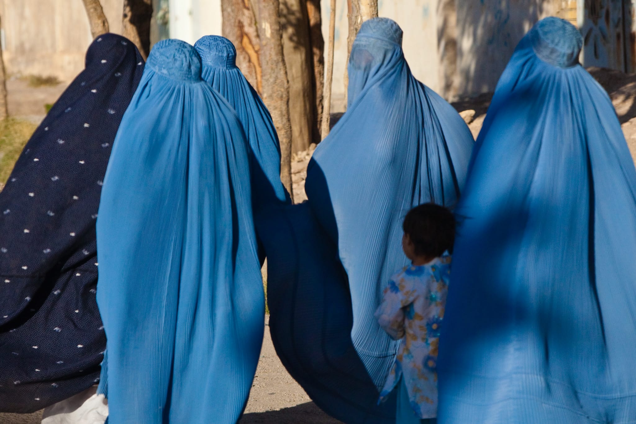 Women in Herat wearing burqas (Photo: Wikimedia Commons)