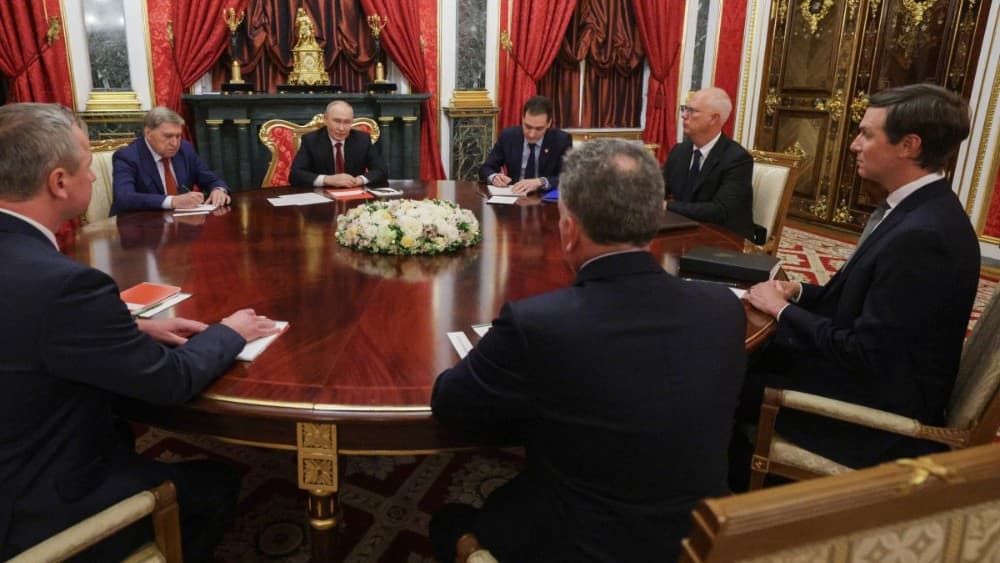 Putin meets US envoys as Russia, Ukraine vow not to strike capitals during talks
