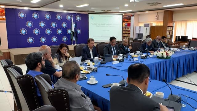 Speakers warn of risks in India's deployment of sea-based nukes