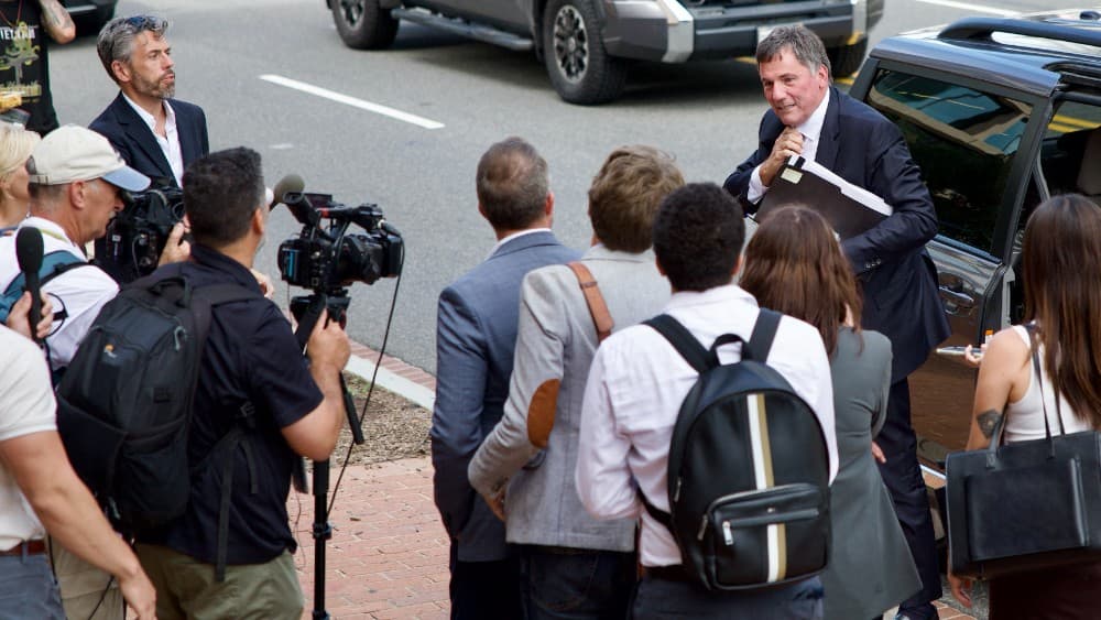 Dominic LeBlanc, Canada's minister in charge of US-Canada trade, arrives at the Office of the United States Trade Representative (USTR), in Washington, DC, on August 21, 2026, amid ongoing trade tensions between Canada and the United States.