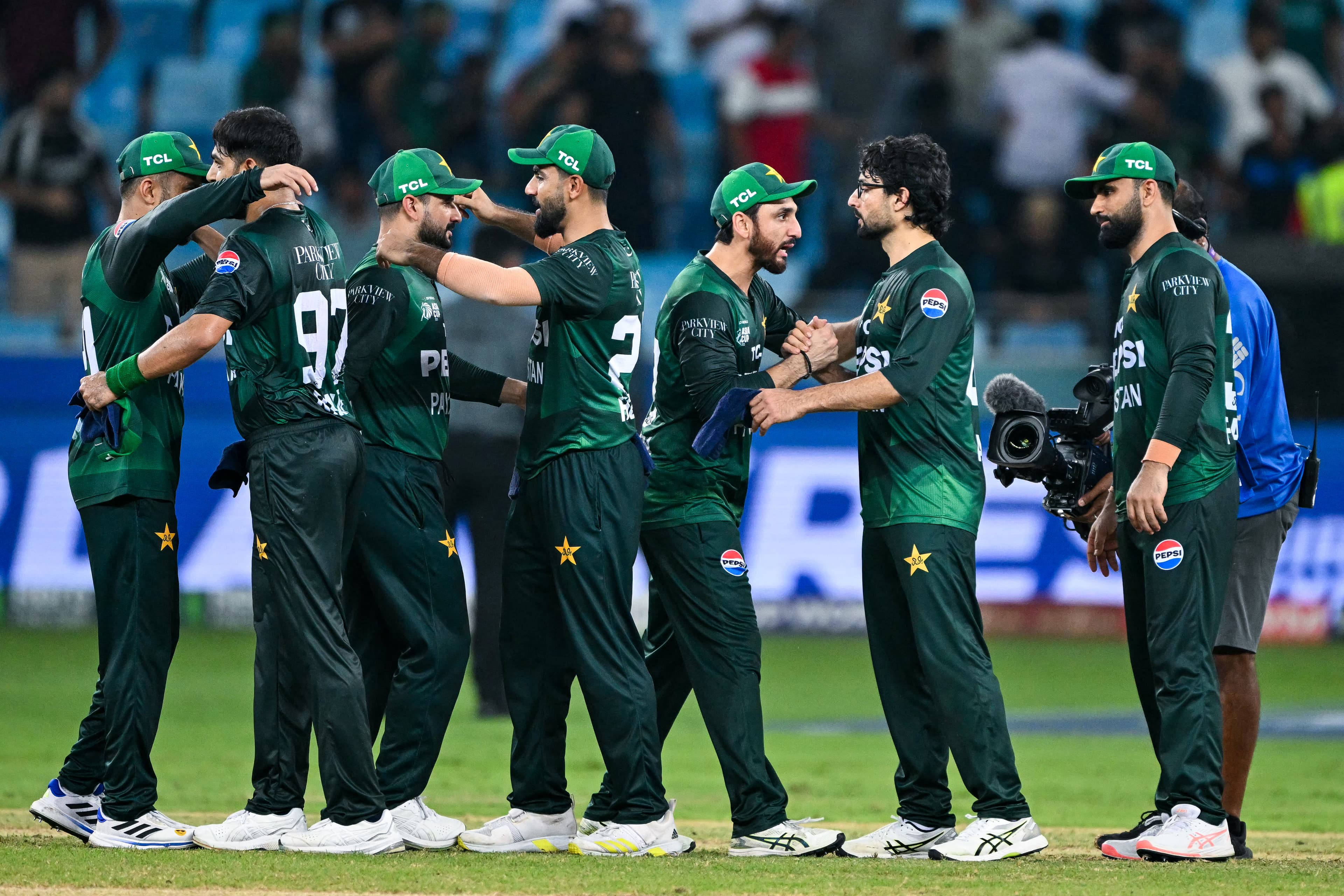 Pakistan down Bangladesh to set up Asia Cup final with India
