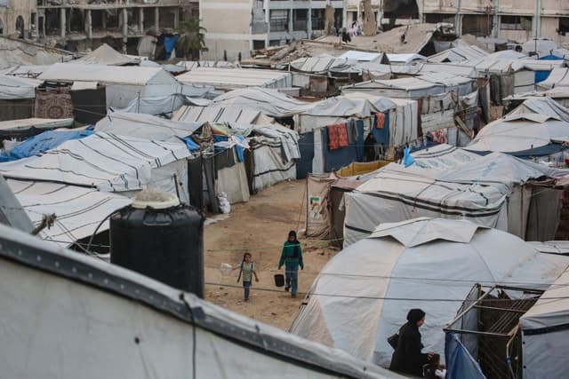 WHO sounds alarm on Gaza medical shortages
