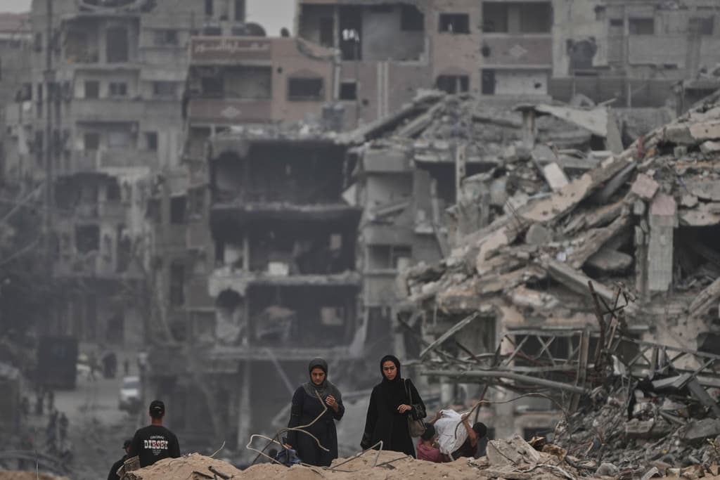 Israel vows to destroy Gaza tunnels once hostages free