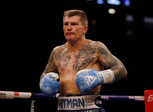 Amir Khan’s ‘mentor’ former boxing champion Hatton dies at 46