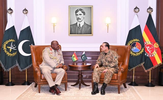 Pakistan, Ghana resolve to enhance military-to-military relations, counter-terrorism