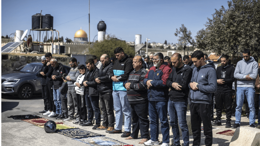 Eight Muslim states including Pakistan condemn Israel’s continued closure of Al-Aqsa Mosque