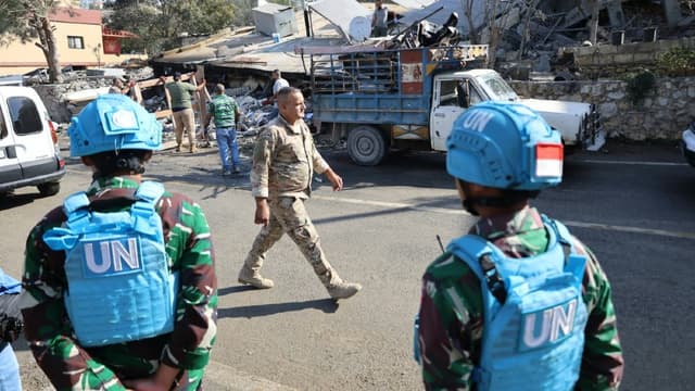 UN peacekeepers say Israeli forces fired on them in southern Lebanon