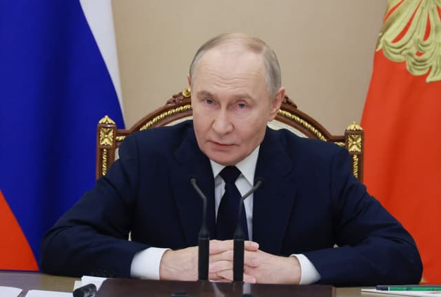 Russia says Ukraine attacked Putin's home, Kyiv calls this 'lie'