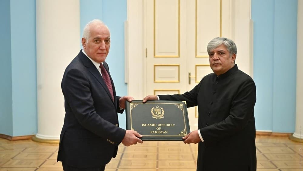 In a first, Pakistan sends ambassador to Armenia, opening new diplomatic chapter