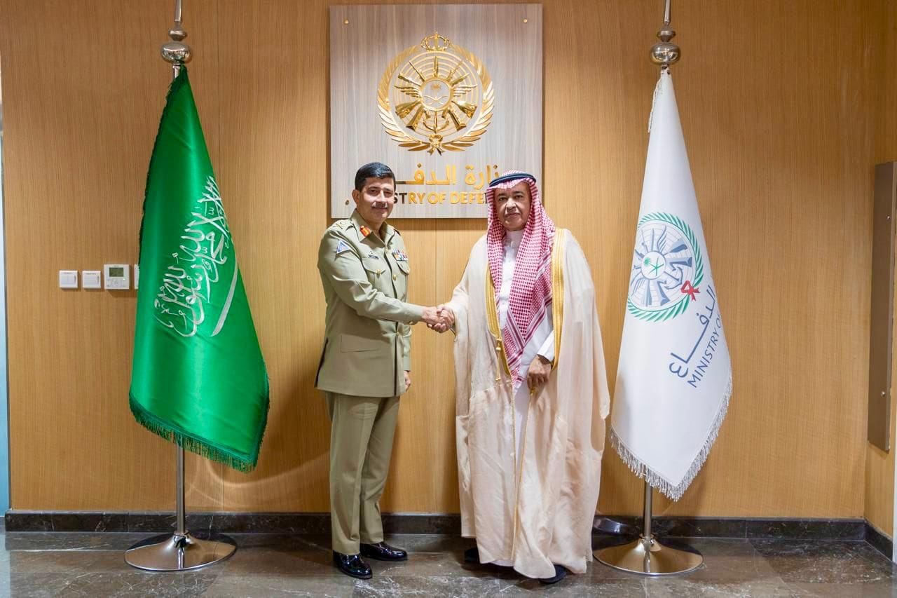 Pakistan, Saudi Arabia discuss deepening defense cooperation in Riyadh