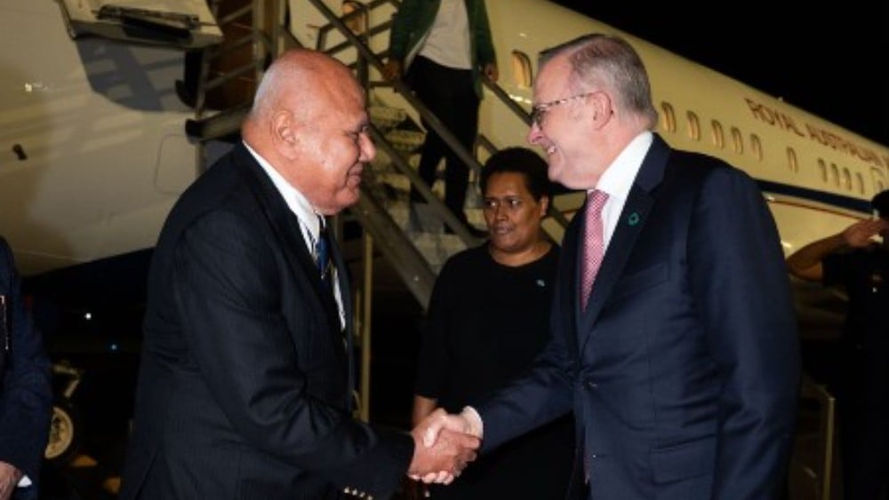 Australia signs defense alliance with Pacific nation Fiji