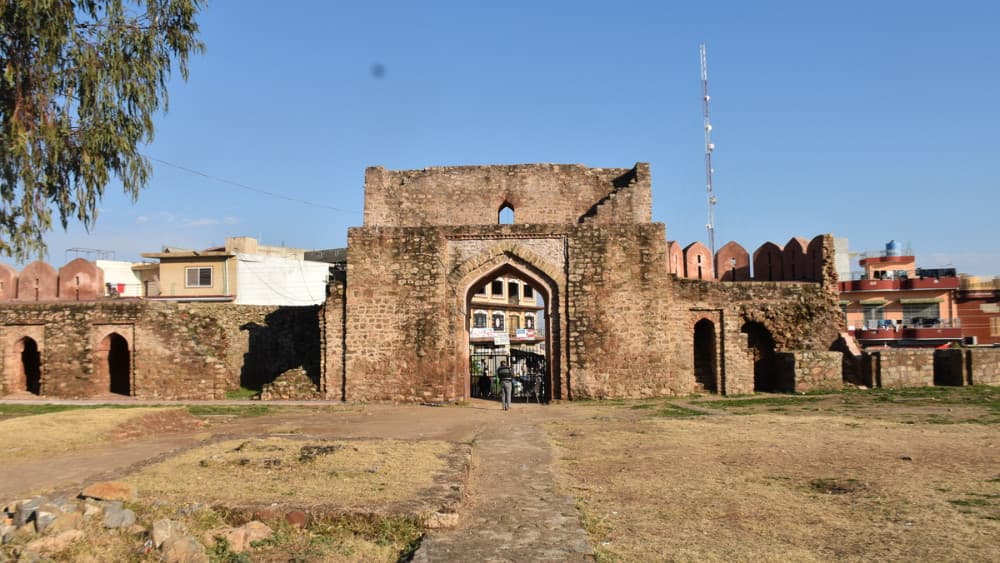Rawat Fort, a historic fortress in Punjab, Pakistan, dating to the 16th century and associated with the Gakhar rulers. (Photo courtesy of the Department of Archaeology and Museums, Government of Pakistan)