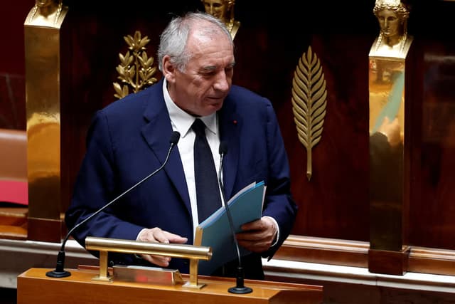French parliament ousts prime minister, deepening political crisis